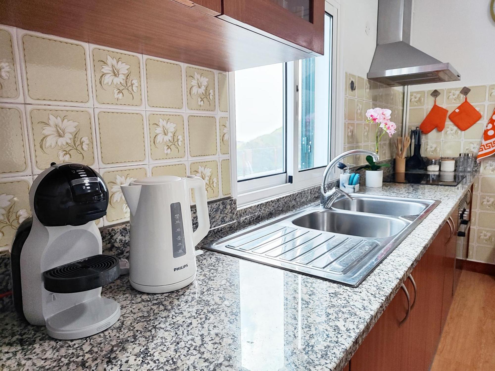 Villa Gateone Al Airport View House Machico  Exterior foto